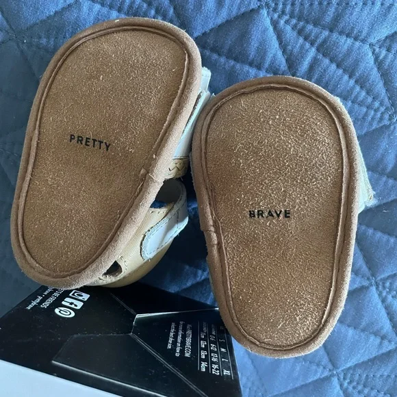 Pretty Brave Baby Pre Walker Sandals - Picture 3 of 3